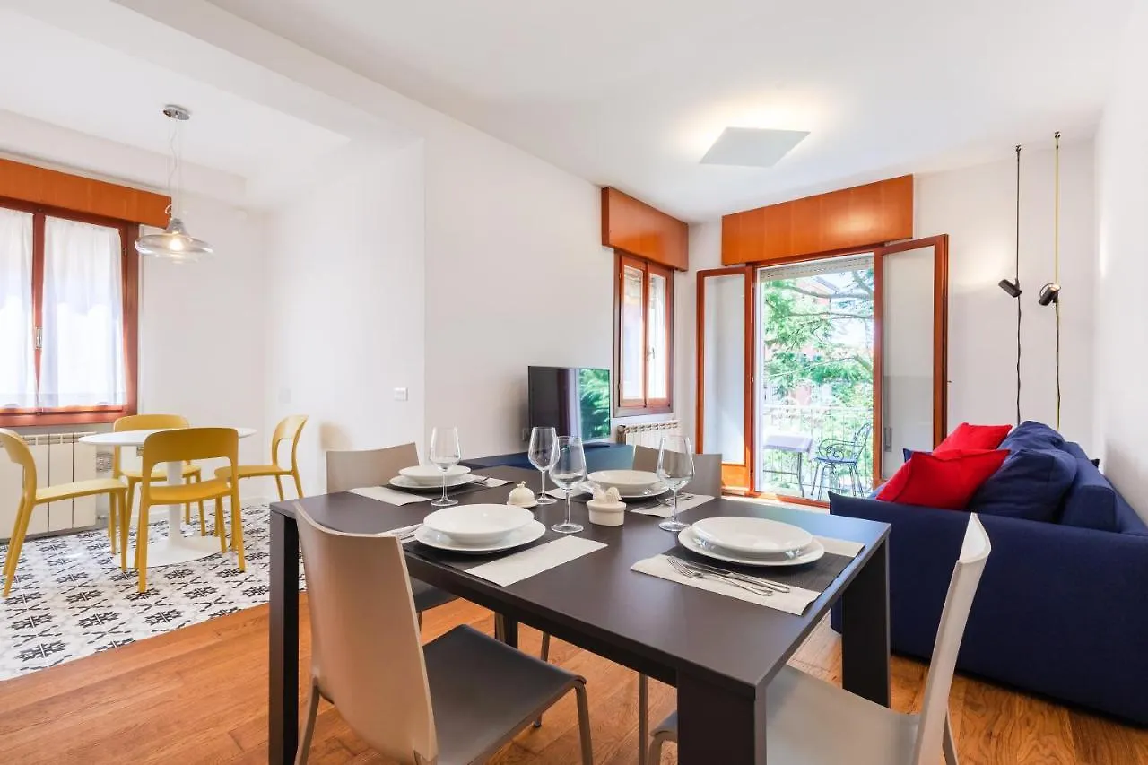 Venice Lido Wonderful Apartment With Terrace 威尼斯丽都
