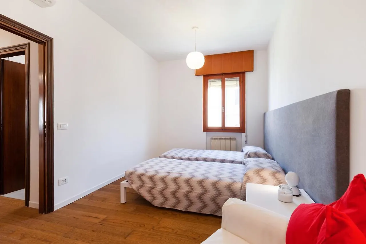 Venice Lido Wonderful Apartment With Terrace 威尼斯丽都