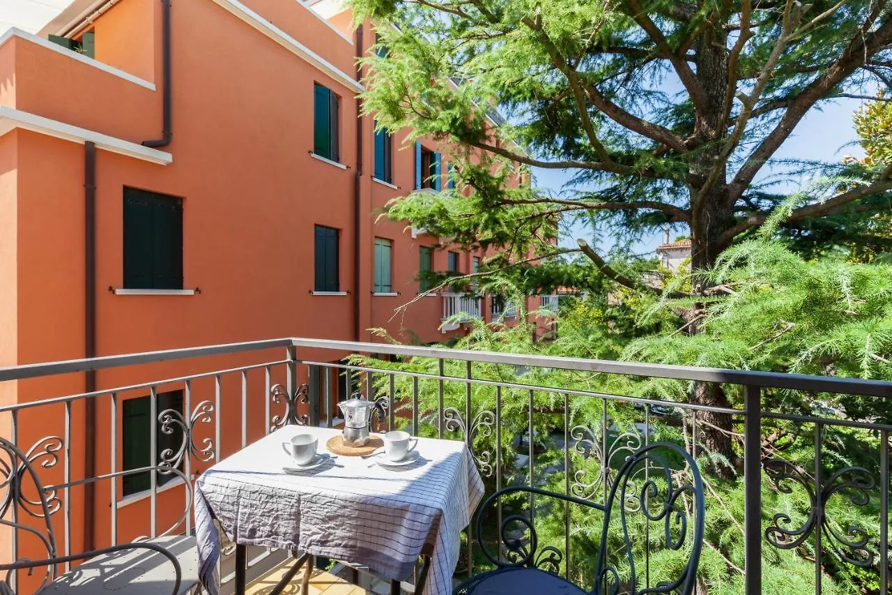 Venice Lido Wonderful Apartment With Terrace 威尼斯丽都